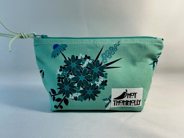 Basic Zipper Pouch POS