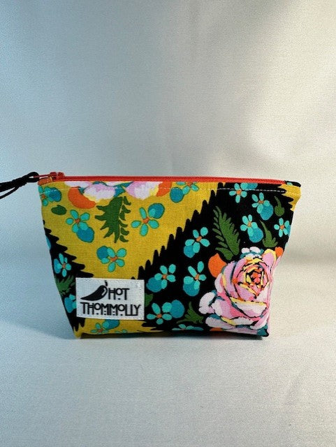 Basic Zipper Pouch POS