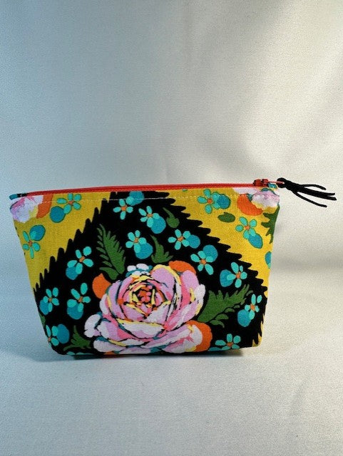 Basic Zipper Pouch POS